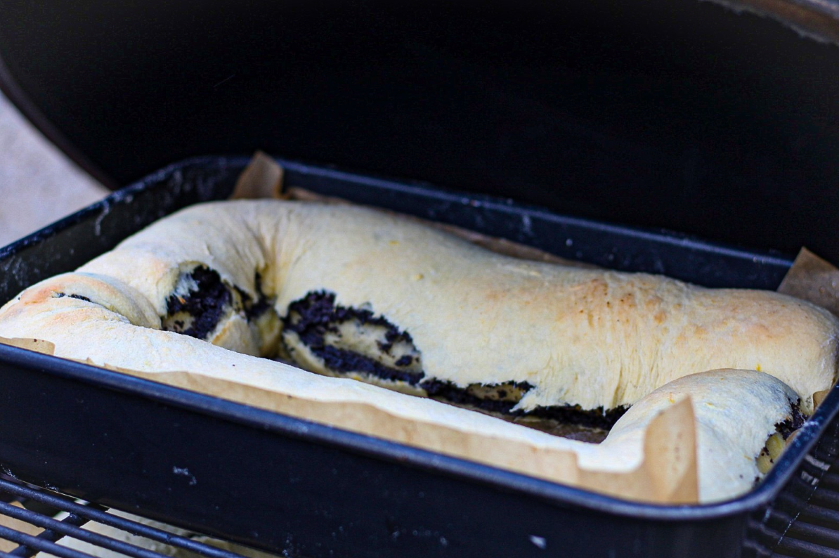 GIBANICA OD MAKA S KREMOM OD VANILIJE