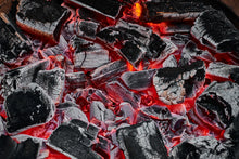 Učitajte sliku u preglednik galerije, BIG GREEN EGG PURE CHARCOAL DRVENI UGLJEN