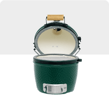 Učitajte sliku u preglednik galerije, Big Green Egg Mini (orginal kamado roštilj)