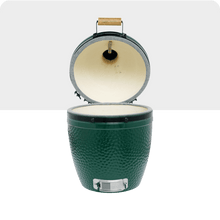Učitajte sliku u preglednik galerije, Big Green Egg Small (orginal kamado roštilj)