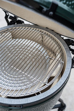 Učitajte sliku u preglednik galerije, Big Green Egg Disposable Drip Pans (Big Green Egg jednokratne posude za skupljanje tekućine)