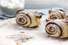 Učitajte sliku u preglednik galerije, Big Green Egg Baking Stone (Big Green Egg kamen za pečenje)