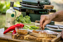 Učitajte sliku u preglednik galerije, Big Green Egg Mini (orginal kamado roštilj)