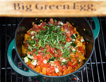 Učitajte sliku u preglednik galerije, Big Green Egg Green Dutch Oven Oval/Round (Big Green Egg Dutch Oven ovalni/okrugli)