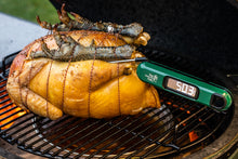 Učitajte sliku u preglednik galerije, Big Green Egg Thermometer with Opener (Big Green Egg termometar s otvaračem)