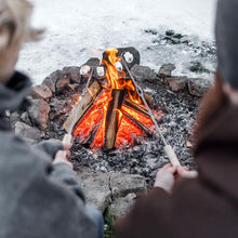 Učitajte sliku u preglednik galerije, Petromax Campfire Skewer (Petromax ražanj za logorsku vatru)
