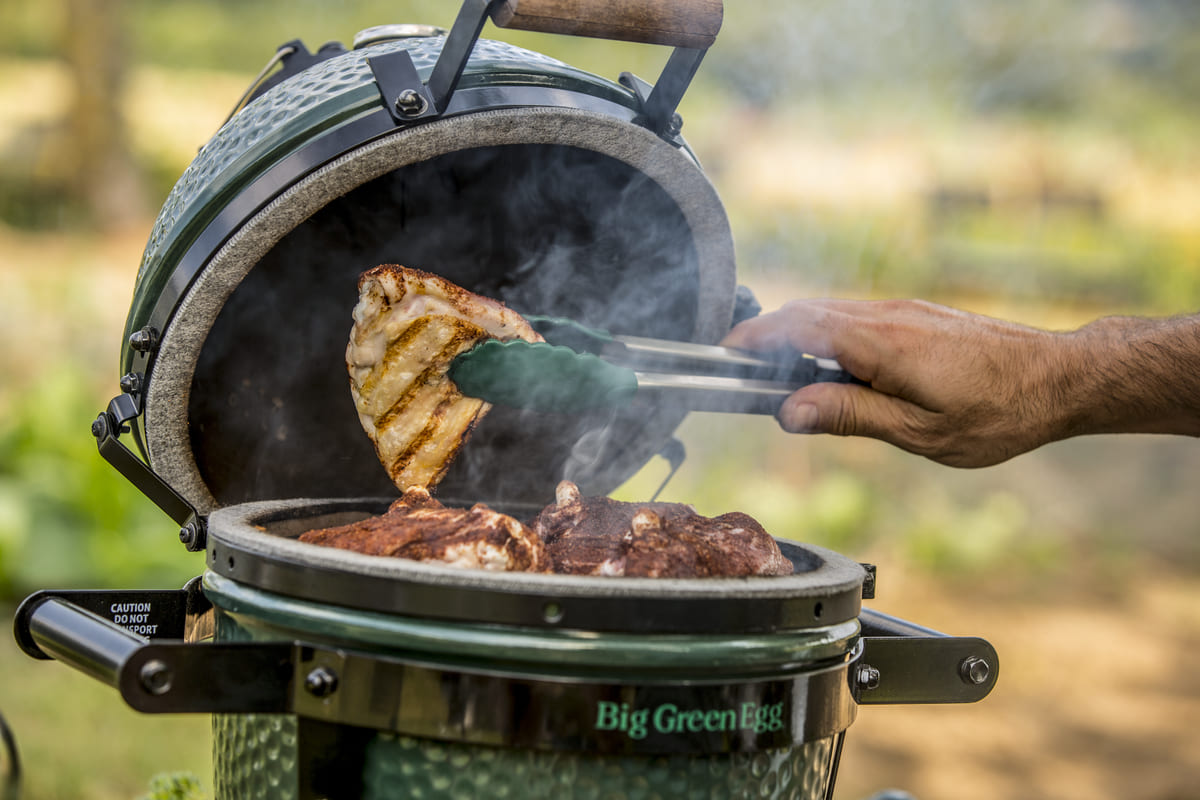 Big Green Egg Mini (orginal kamado roštilj)